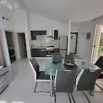 Villa Smokvina